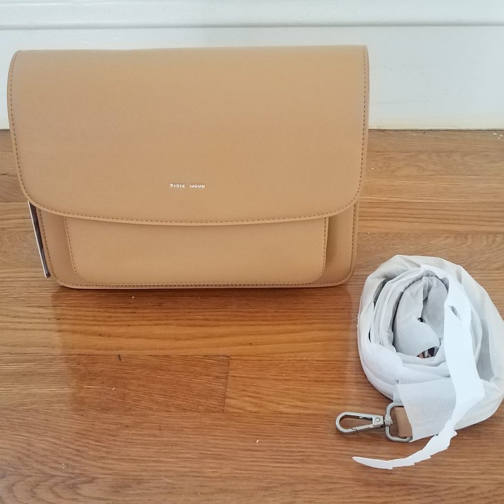 NEW Pixie Mood For Causebox Zoe Honey Vegan Cruelty-Free Crossbody Bag Read